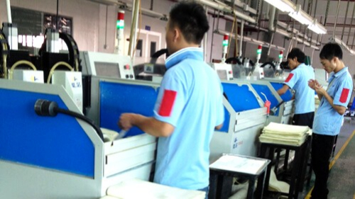 精雕機(jī)，東莞簡杰電子選擇鼎拓?cái)?shù)控設(shè)備